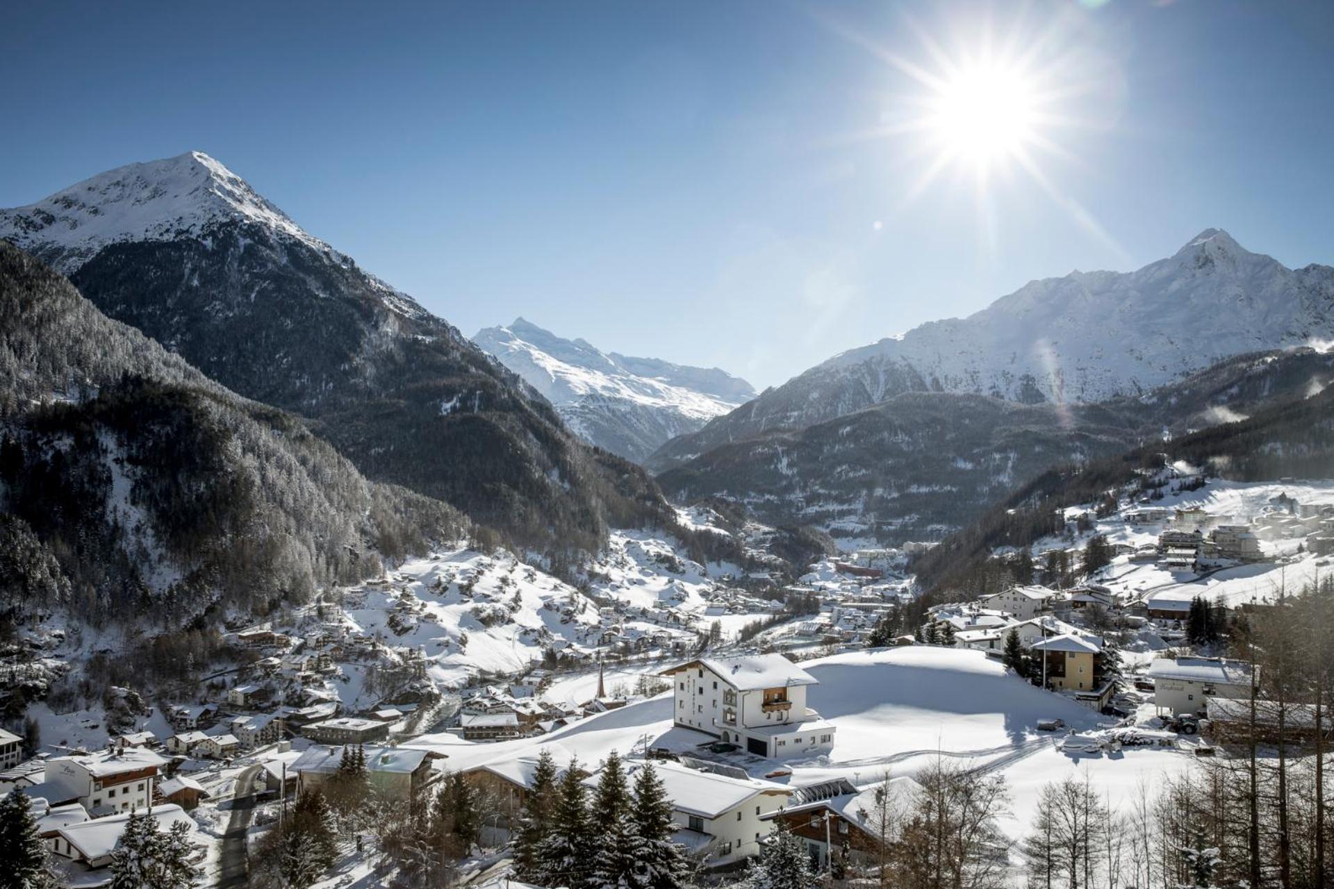 Hotel Garni Rustica Sölden Zewnętrze zdjęcie