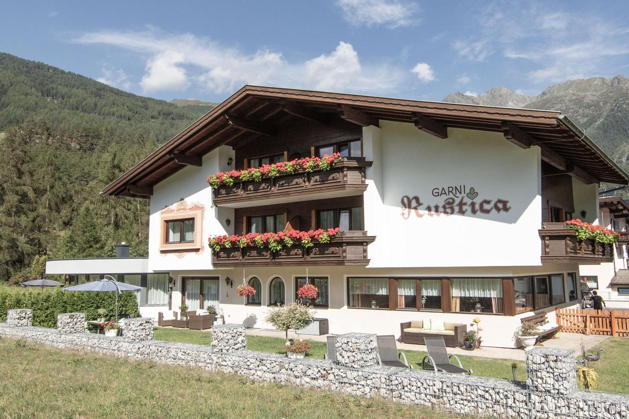 Hotel Garni Rustica Sölden Zewnętrze zdjęcie